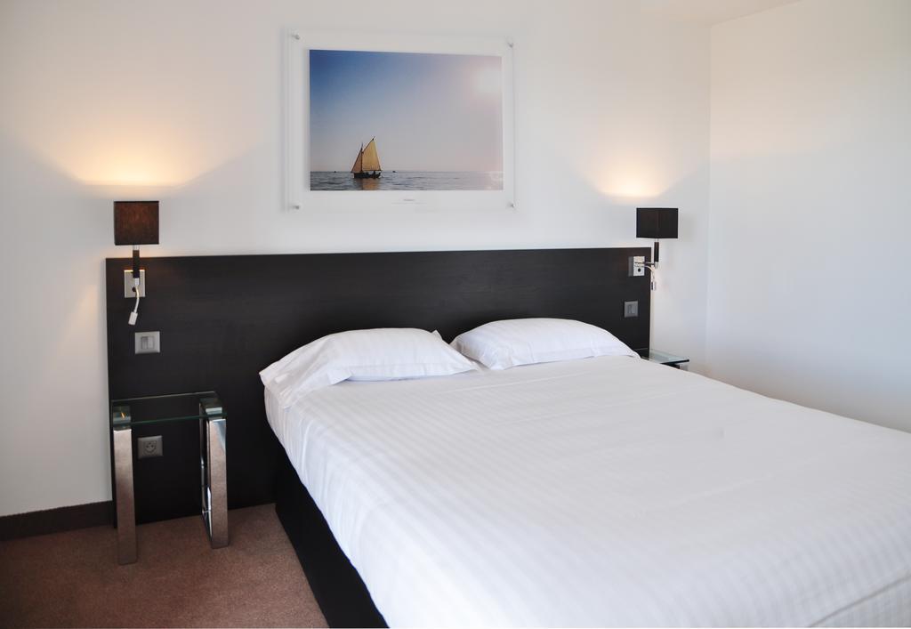 Golden Tulip Pornic Suites- Appart Hotel Экстерьер фото